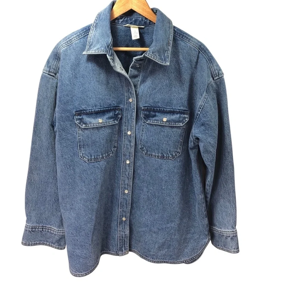 H&M Womens Sz L Denim Jean Shirt Jacket Medium Wash Snap Front Casual Grunge